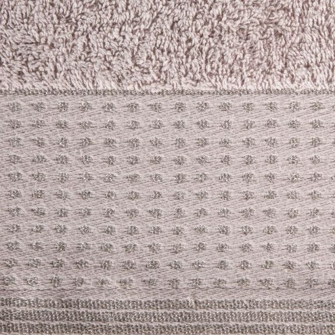 Ręcznik frotte LUNA 50x90 cm kolor pudrowy Ręcznik frotte LUNA 50x90 cm kolor pudrowy