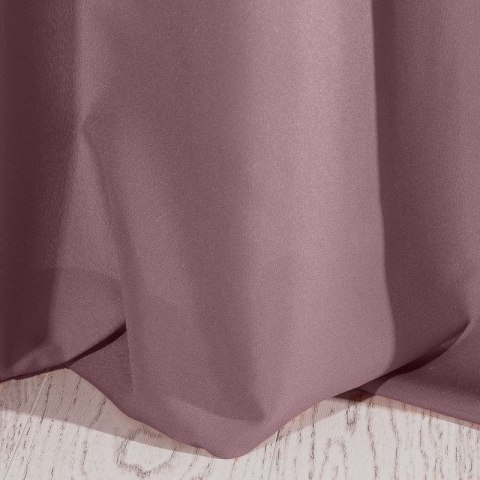 Zasłona z jednobarwnej, gładkiej tkaniny ADORE 140x250 cm kolor ciemnoróżowy Zasłona z jednobarwnej, gładkiej tkaniny ADORE 140x250 cm kolor ciemnoróżowy