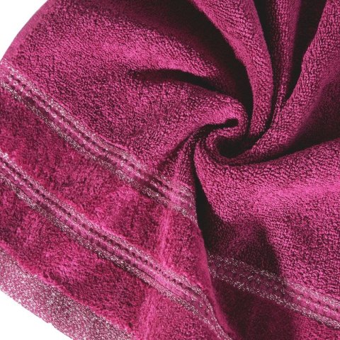 Ręcznik frotte GLORY 70x140 cm kolor amarantowy Ręcznik frotte GLORY 70x140 cm kolor amarantowy