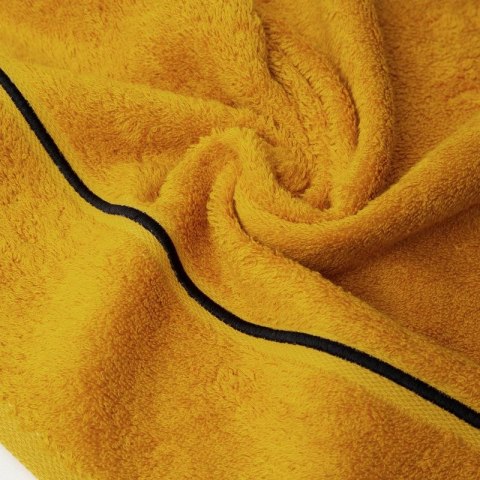 Ręcznik bambusowy BAMBO 70x140 cm kolor musztardowy Ręcznik bambusowy BAMBO 70x140 cm kolor musztardowy