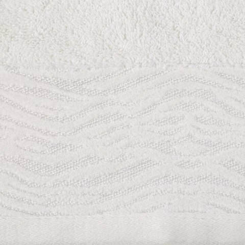 Ręcznik bawełniany DAFNE 50x90 cm kolor kremowy Ręcznik bawełniany DAFNE 50x90 cm kolor kremowy