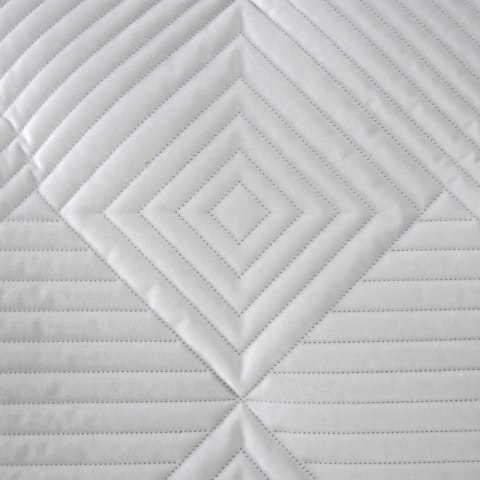 Narzuta SOFIA 220x240 cm kolor biały Narzuta SOFIA 220x240 cm kolor biały