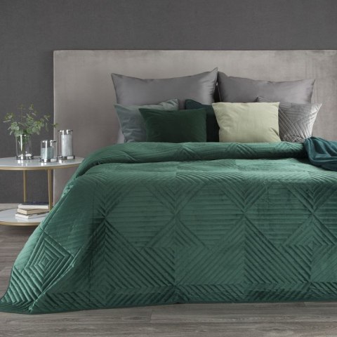 Narzuta SOFIA 230x260 cm kolor ciemnozielony Narzuta SOFIA 230x260 cm kolor ciemnozielony