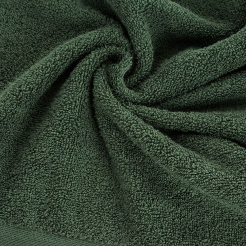 Ręcznik frotte GŁADKI2 50x100 cm kolor butelkowy zielony Ręcznik frotte GŁADKI2 50x100 cm kolor butelkowy zielony