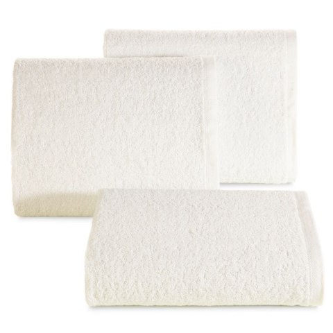Ręcznik frotte GŁADKI2 50x100 cm kolor kremowy Ręcznik frotte GŁADKI2 50x100 cm kolor kremowy