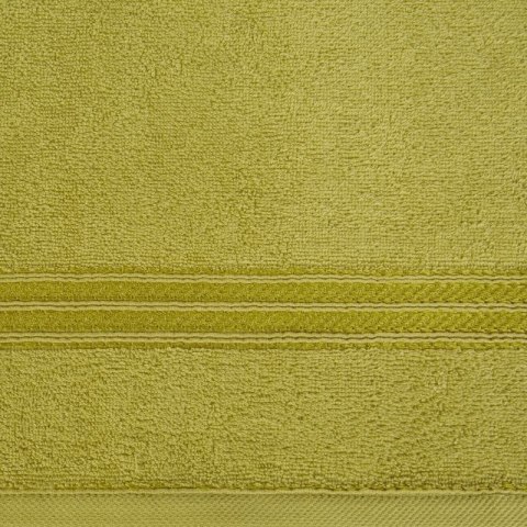 Ręcznik z żakardową bordiurą LORI 70x140 cm kolor oliwkowy Ręcznik z żakardową bordiurą LORI 70x140 cm kolor oliwkowy