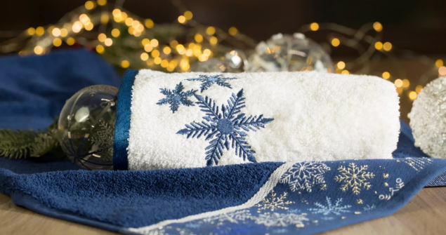 Ręczniki bawełniane vs. mikrofibra – zalety i wady